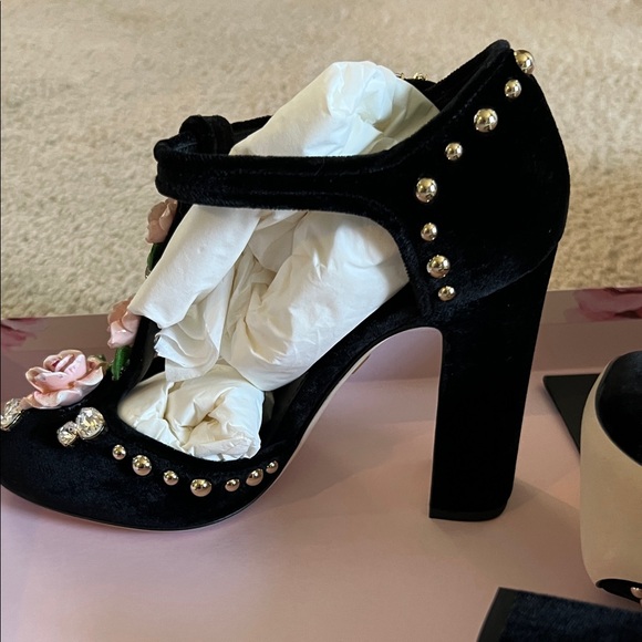 NWB Dolce and Gabbana Embellished Black Floral Velvet Women’s Sandals size 36 - Picture 6 of 11